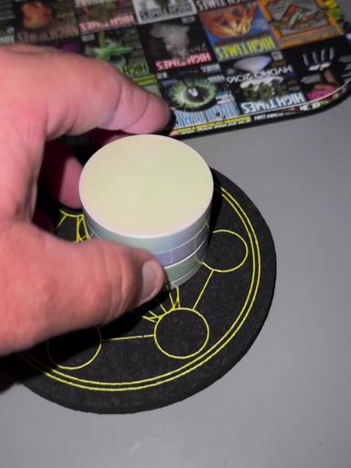 Preview pic of Pearl Opalescent Grinder