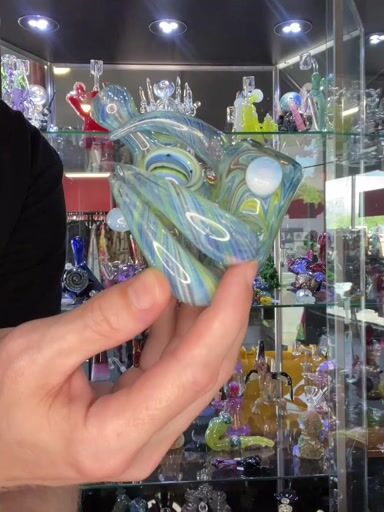 Preview pic of Tri Pawd Glassworks Cluster Hand Pipe with Case