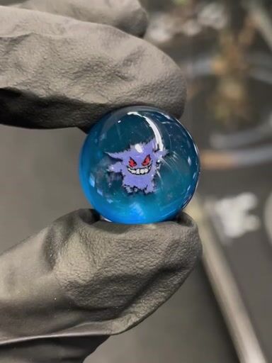 Preview pic of Willstar Millie Marble Gengar 2