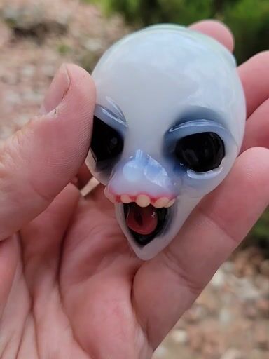 Preview pic of CmorGlass Alien Head