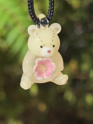 Preview pic of Teddy Bear Pendant by Azusa Glass