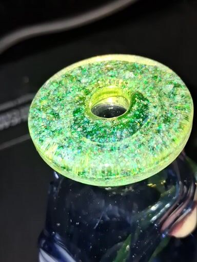 Preview pic of 10/10 condition pirattglass jar
