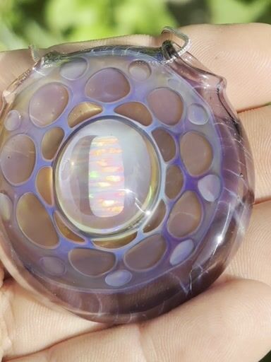 Preview pic of Opal honeycomb pendant