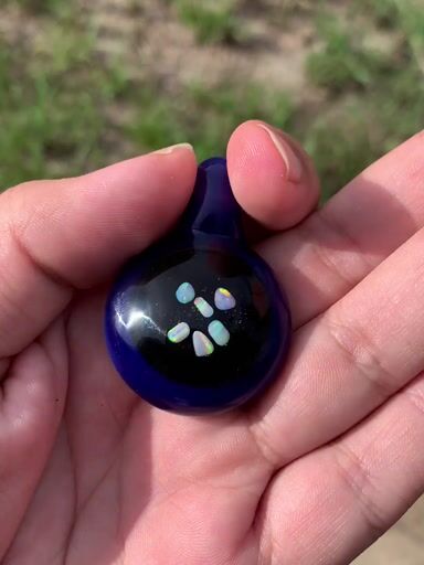 Preview pic of 6 opal pendant