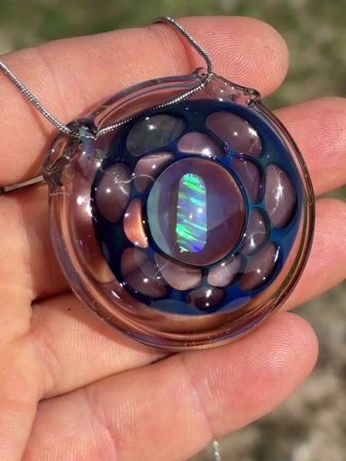 Preview pic of Opal honeycomb pendant