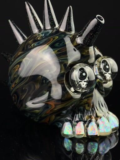 Preview pic of Carsten Carlile Glass X Jakers Glass Fumed Skull