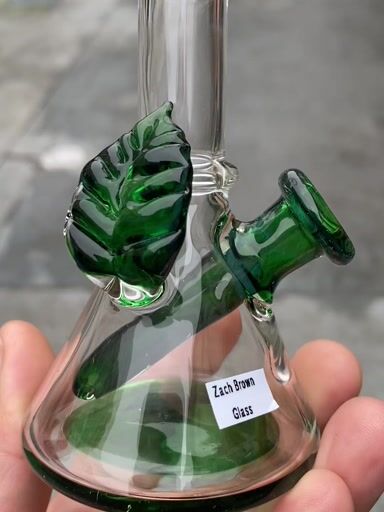 Preview pic of 4” Zach Brown Mini Rig with Green Leaf 10mm