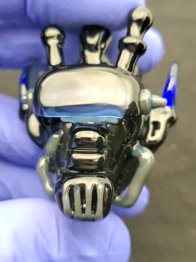 Preview pic of Cyber runner pendant