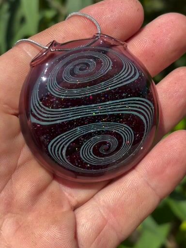 Preview pic of Crushed opal wigwag pendant