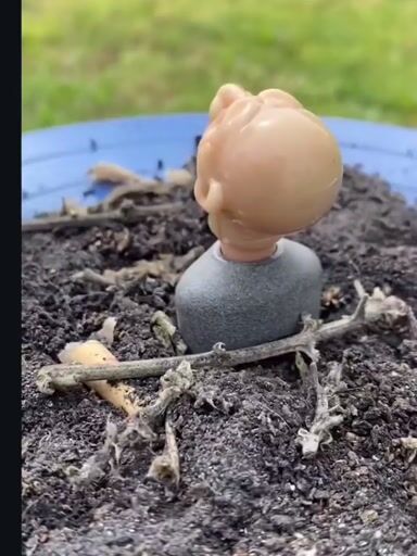 Preview pic of Lighter packer - stevenbakerart