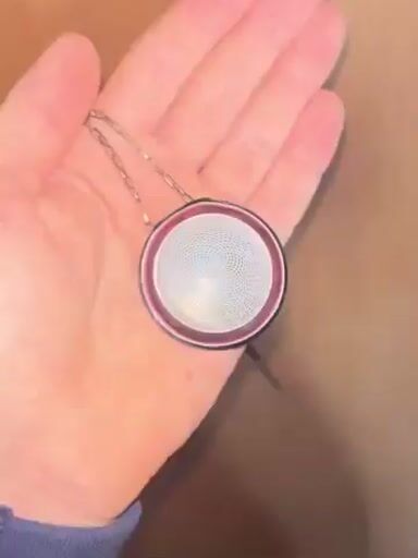 Preview pic of C.Reynolds retti pendant