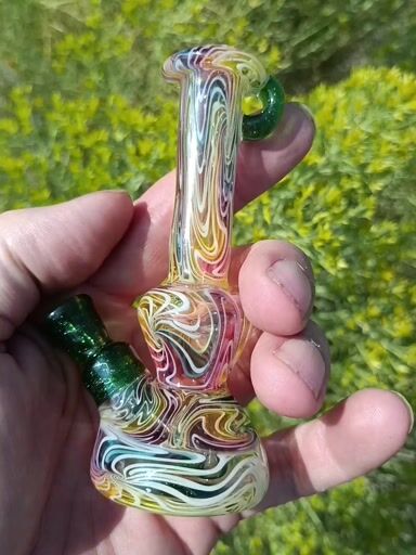 Preview pic of Mega mega mini bong
