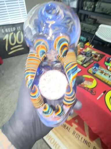 Preview pic of Enuff giant Dino head