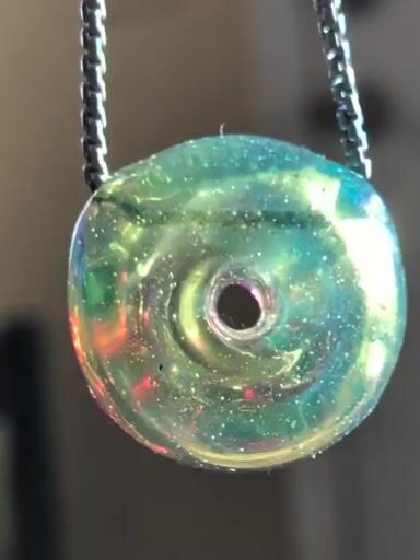 Preview pic of KGB DF9 CFL Pendy