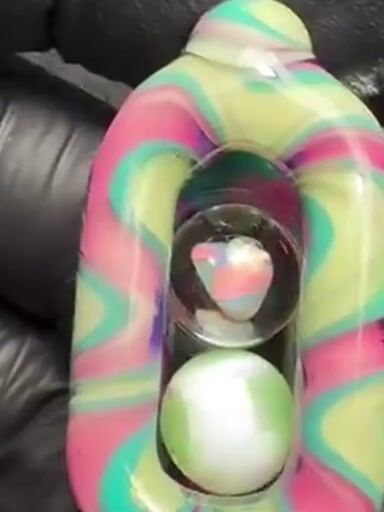 Preview pic of Rare mini double link with an opal and a yoshi egg