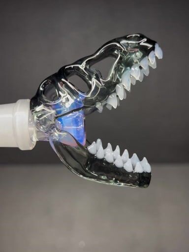 Preview pic of 18x4 T-rex skull slide with claw poker