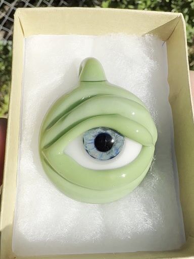 Preview pic of Eye pendant by Blueshift Glass