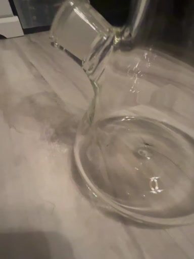 Preview pic of Texas Tubes 20in bong - Thick Glass